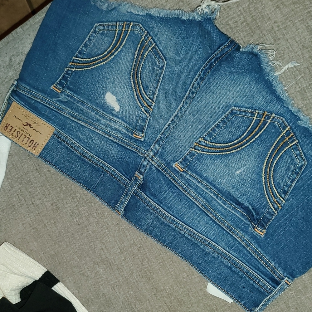 Hollister shorts